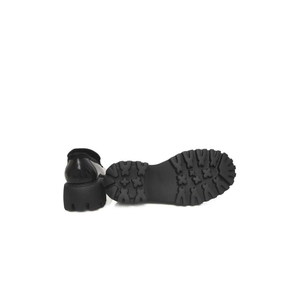 Black Calfskin Loafer