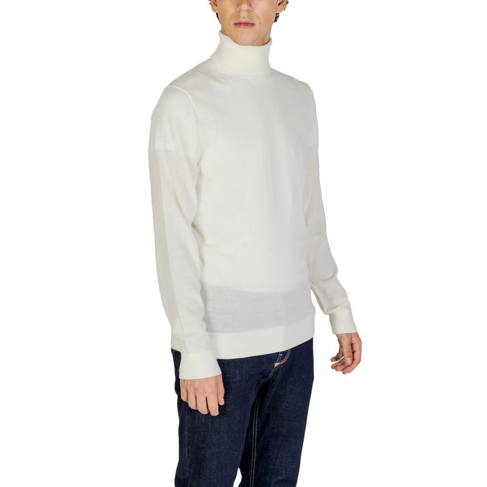 Cream Wool Turtleneck