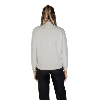 Cream Polyester Sweatshirt