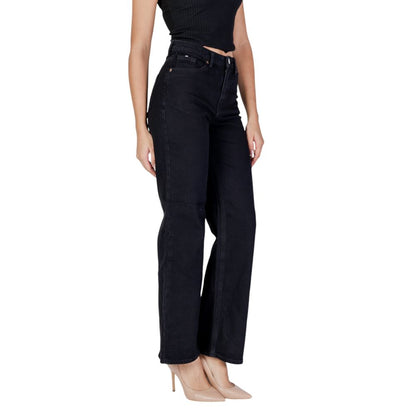 Black Cotton Mom Jean