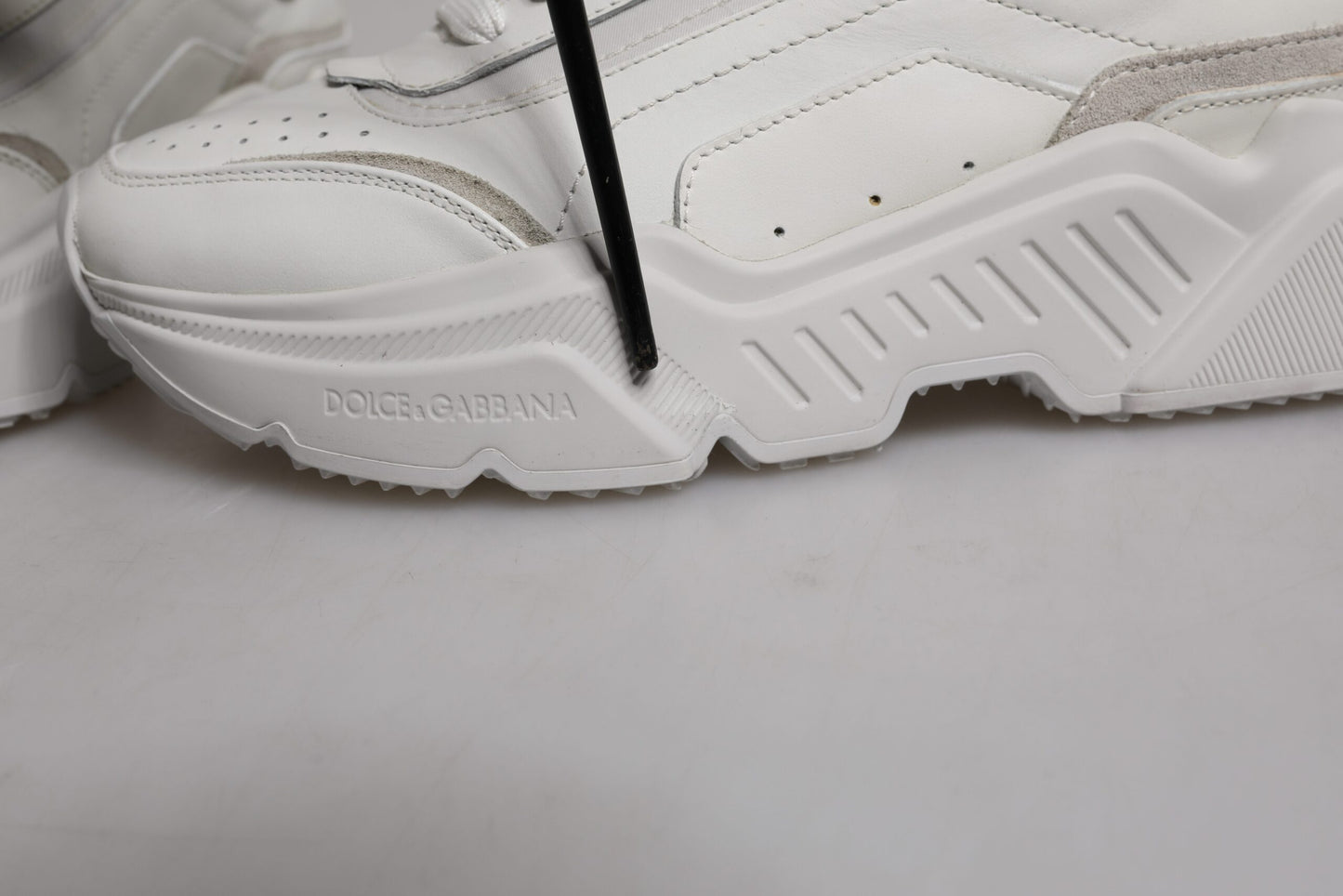 White Daymaster Low Top Sneakers Shoes