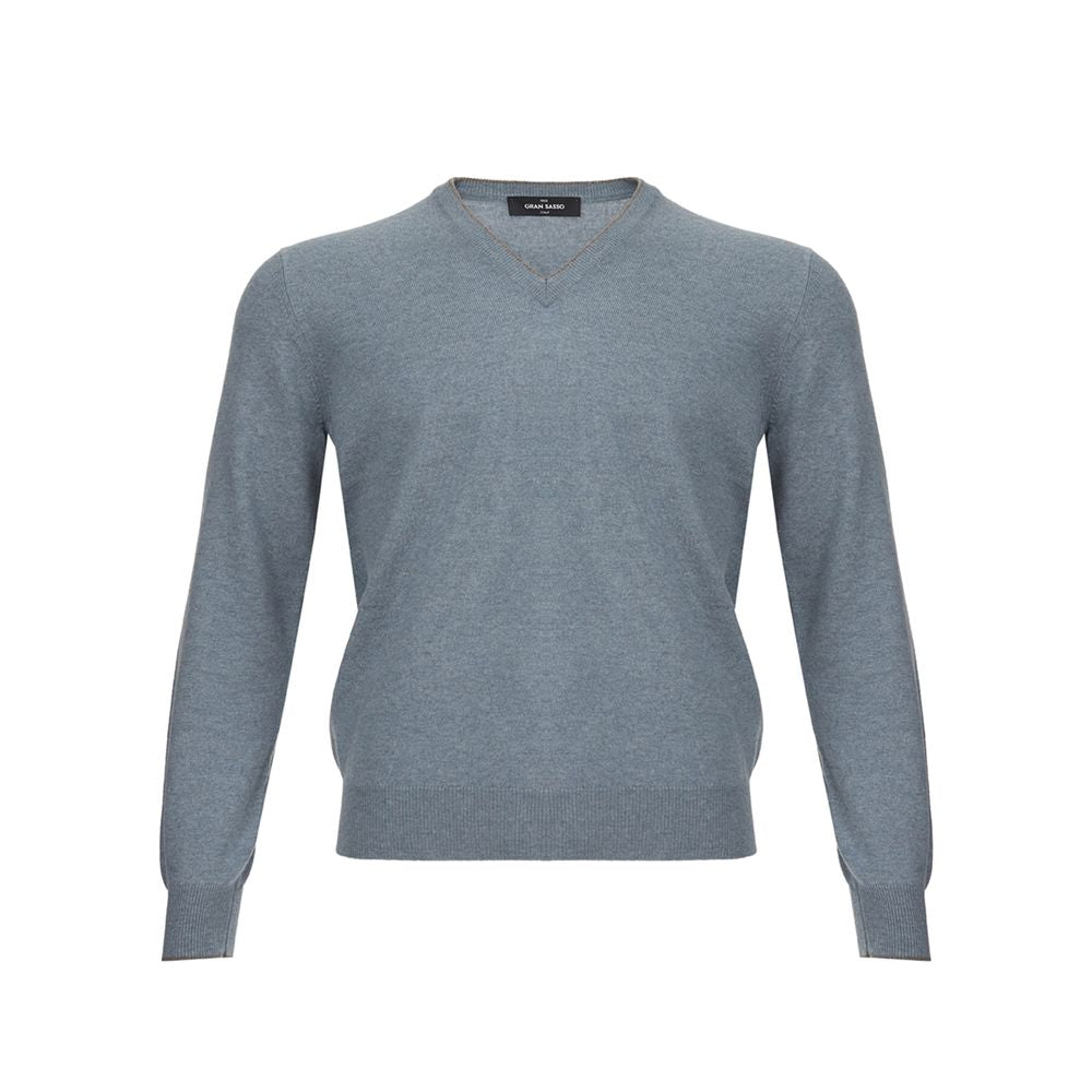 Elegant Cashmere Sweater in Chic Gray