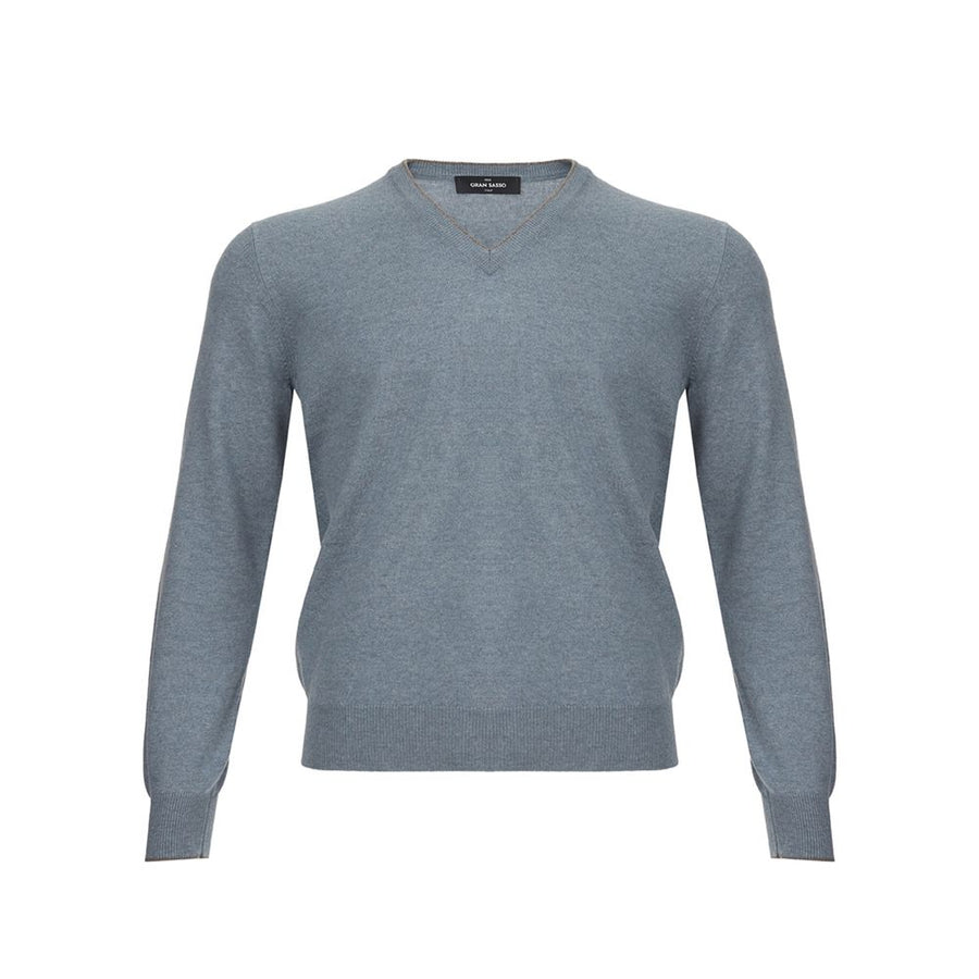 Elegant Cashmere Sweater in Chic Gray
