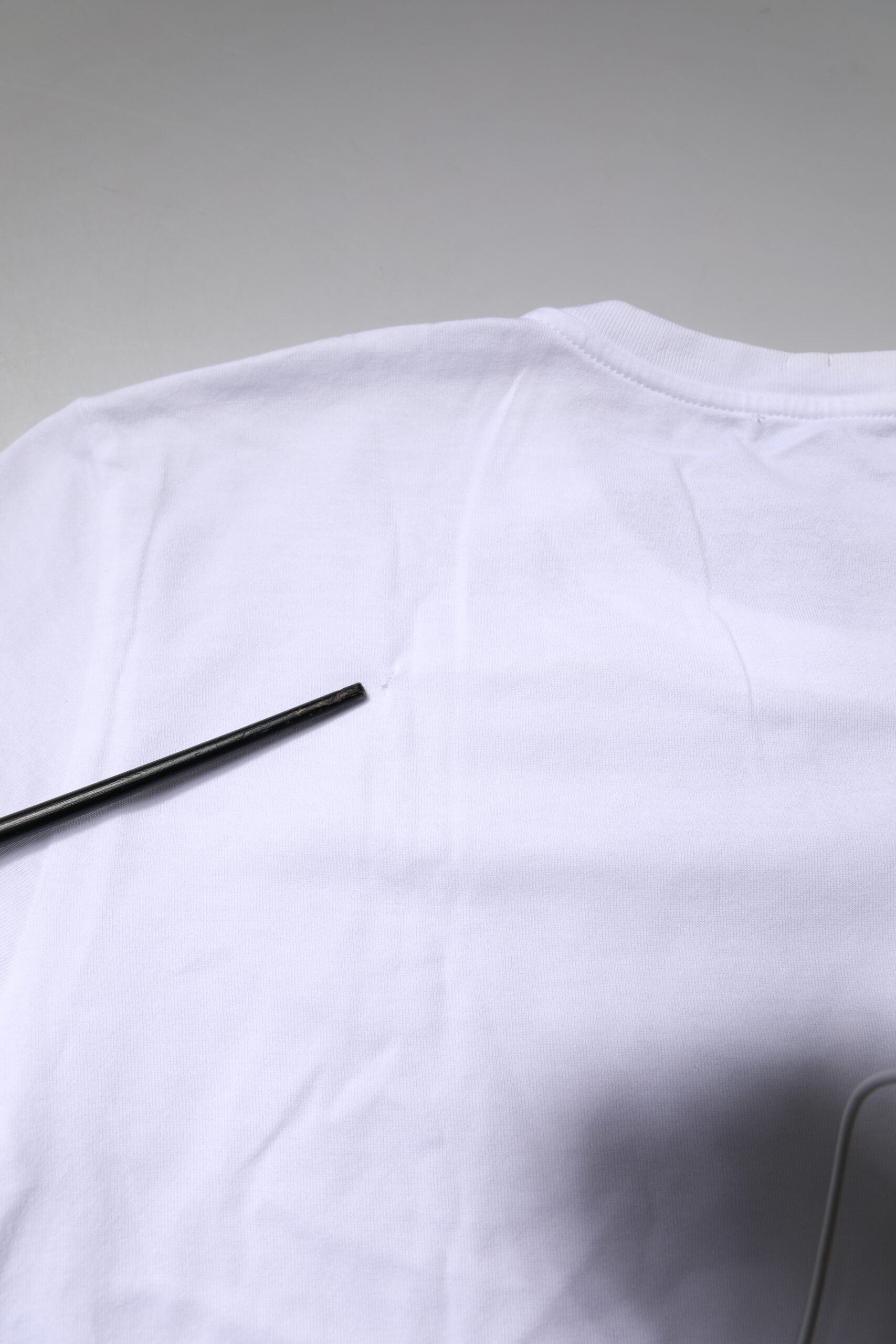 White Short Sleeves Round Neck Top T-shirt