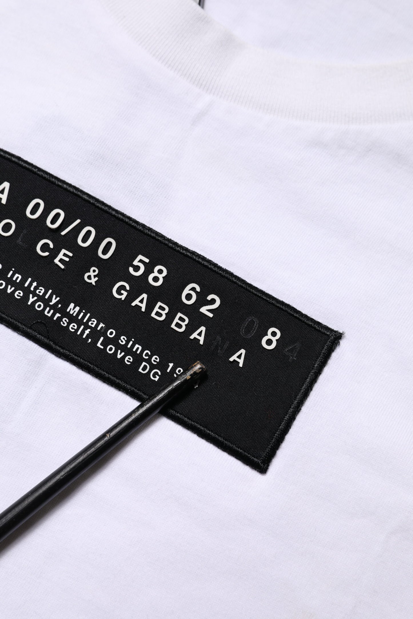 White Cotton Logo Patch Crew Neck T-shirt