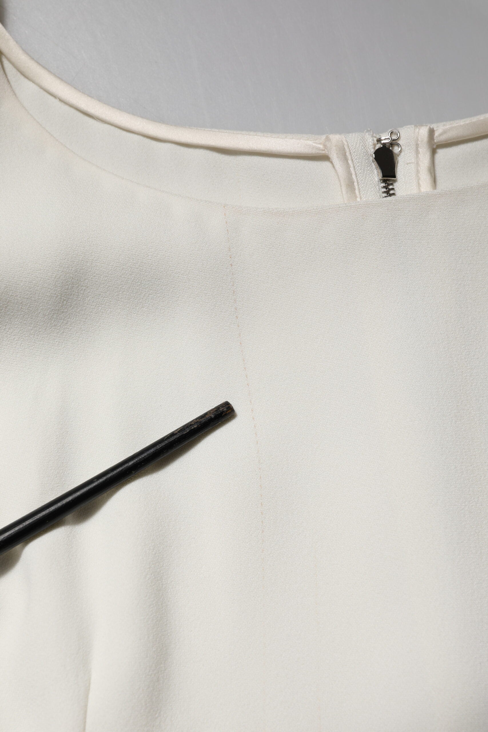 White Round Neck Short Sleeves Blouse Top