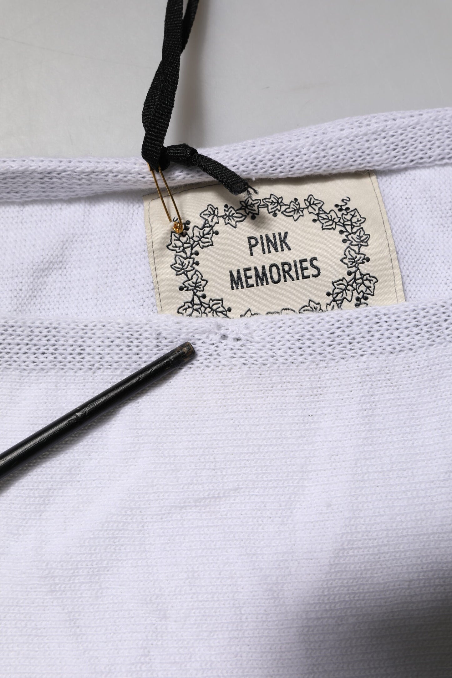 White Cotton Short Sleeves Round Neck Blouse Top