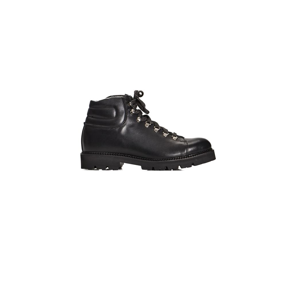 Black Calfskin Boot