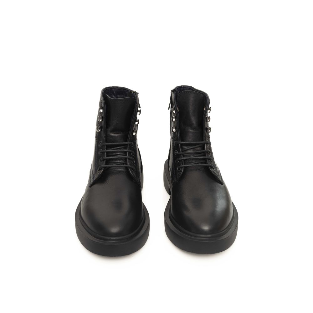 Black Calfskin Boot